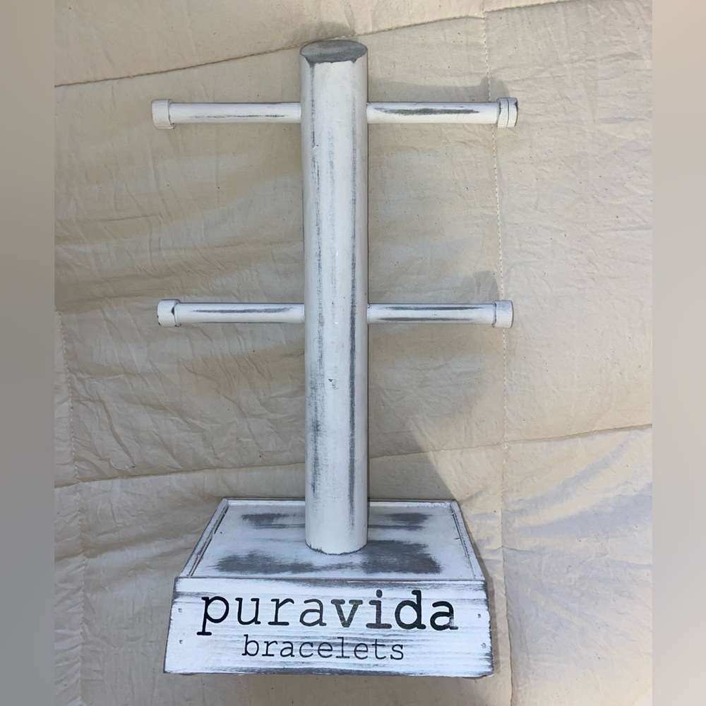 pura vida jewelry stand